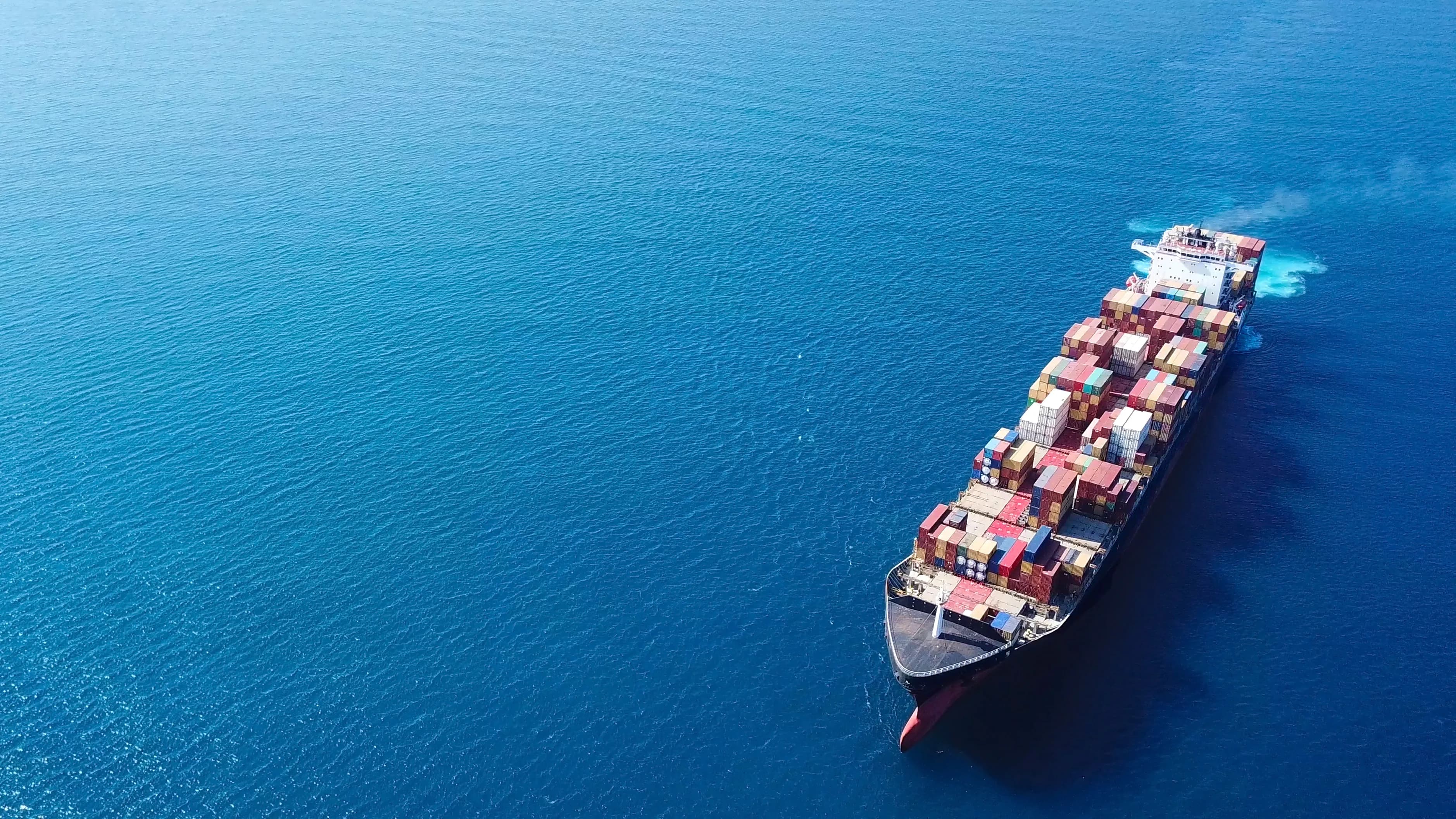 Conteneurs sur un terminal portuaire
